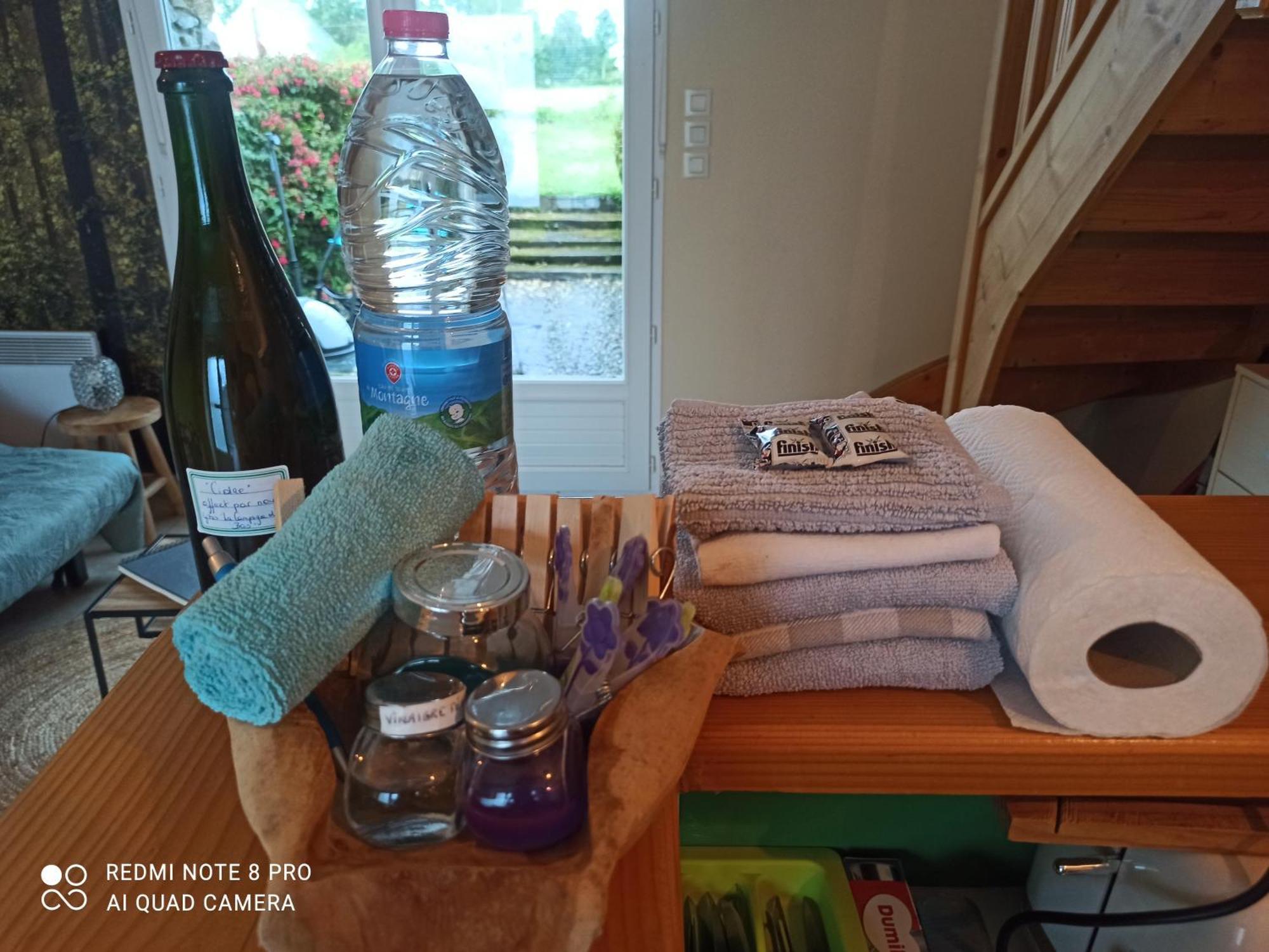 La Campagne De Bas Villa Heugueville-sur-Sienne Ruang foto